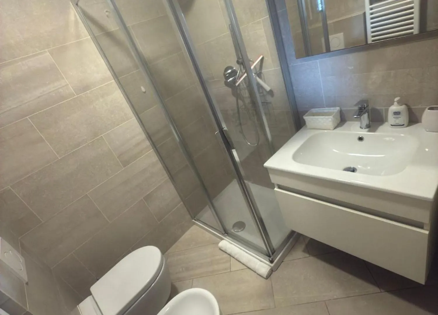 Ripa39 - Ampio Monolocale Affaccio Naviglio Grande Apartment Milan Italy